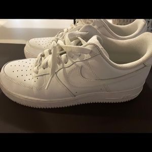 Size 9- Nike Air Force 1 Triple White - CW2288-111.
